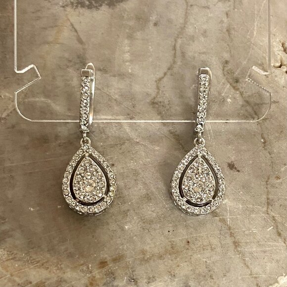 Sterling Silver 925 Cubic Zirconia CZ Teardrop Dangle Earrings Hinged Back - Picture 11 of 16